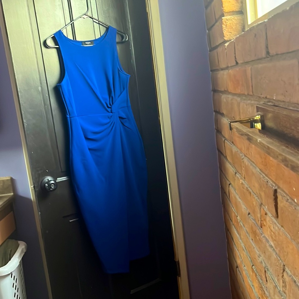 Blue med never worn guess dress
